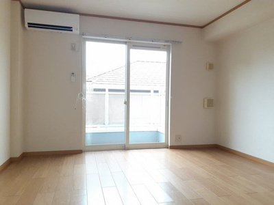 【居間・リビング】 | コンフィデンス・コート