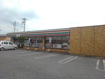 【周辺】 | プレステージコートファミーユ館 | セブンイレブン筑西市役所前店まで350m