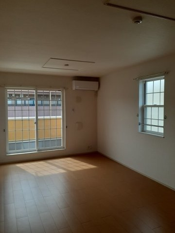 パティオ緑の居間・リビング