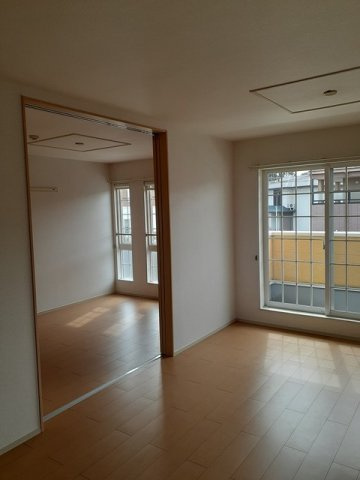 パティオ緑の内装