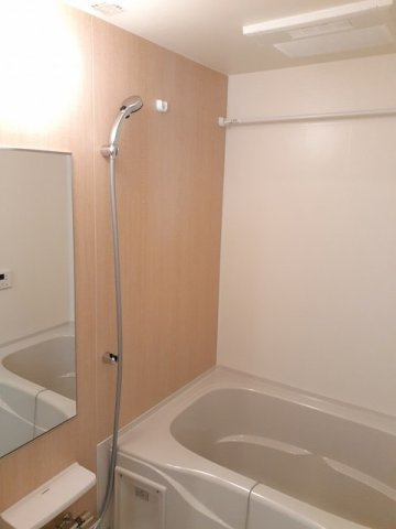 シャンポール砂田の浴室