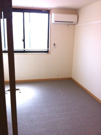 レオパレス田面の居間・リビング