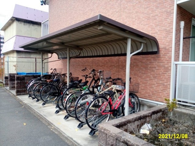 レオパレス柳のその他|屋根付き駐輪場
