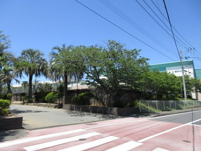 アールフォーレの周辺|腹栄中学校まで610m