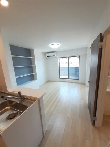 アベニールの居間・リビング