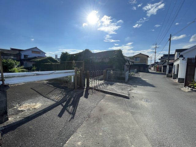 朝倉甘木　売り土地の前面道路含む現地写真|前面道路含む現地写真です