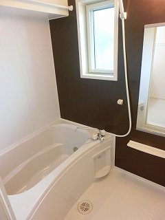 クレメントの浴室