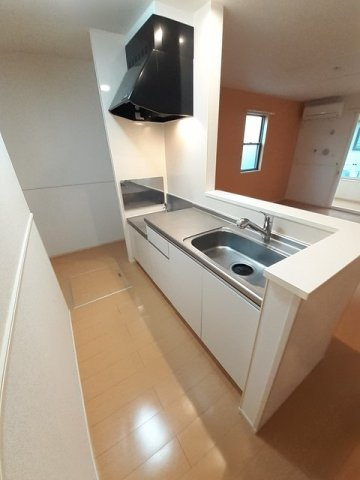 レ　ジュ－ル　カルムのキッチン