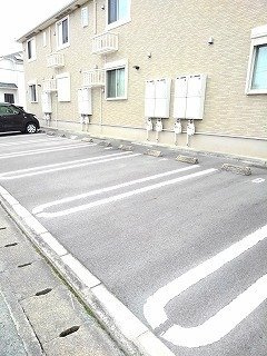 エスペランサ天領の駐車場