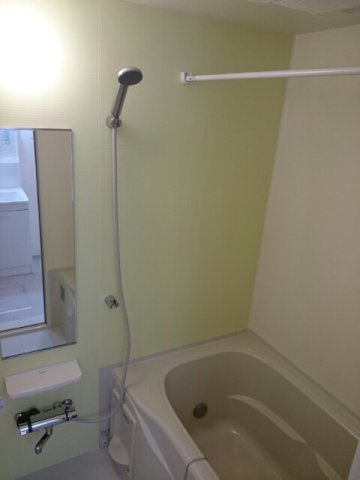 ローリエの浴室