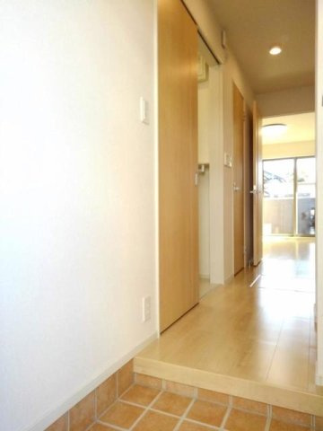 アルヴィータの玄関