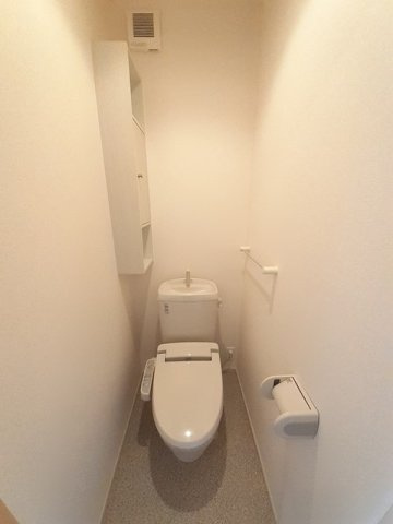 リバー　サイド　レジデンスのトイレ