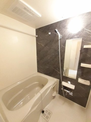 大内グランコートの浴室