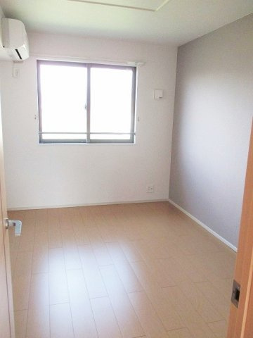 ル・シェル・ブルーのその他