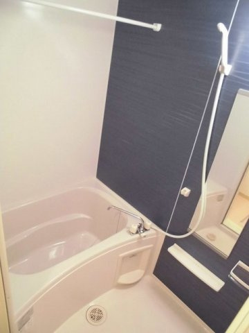 ラフレシールの浴室