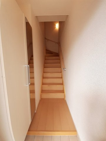 カルフールＢの玄関