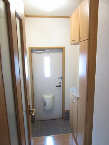 サニーハイツＢの玄関