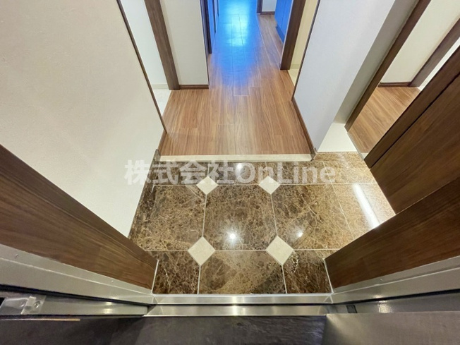 【玄関】 | PHOENIX Clove　Tomoi