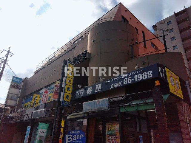 APEXビル新木曽川の外観