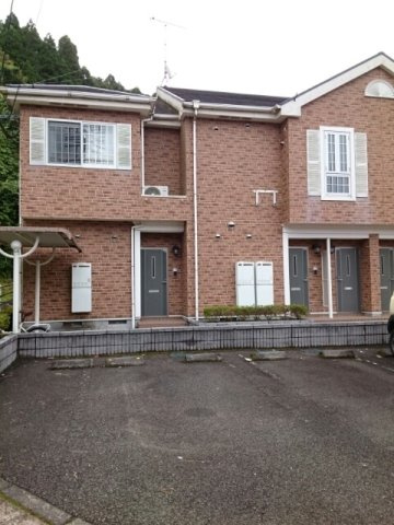 クレスト－ルｆⅡの駐車場