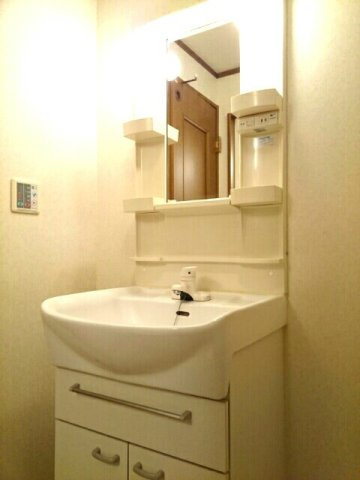 クレスト－ルｆⅡの洗面所