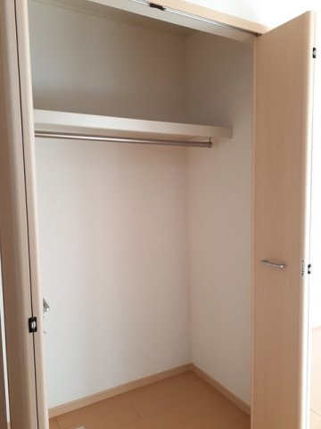 プリムローズ中山Ｂの収納