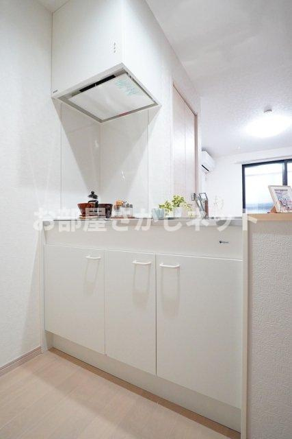 グラン徳丸【おとり物件なし】#学生・社会人にオススメ！初期費用分割払いOK！のキッチン|※家具・小物はイメージです