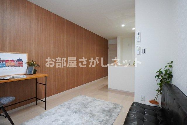 グラン徳丸【おとり物件なし】#学生・社会人にオススメ！初期費用分割払いOK！の居間・リビング|※家具・小物はイメージです