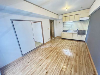 【居間・リビング】 | ステーションコート長田