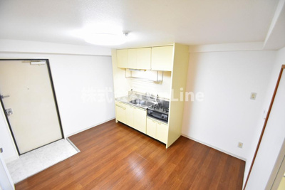 【洋室】 | メゾン大和枚岡