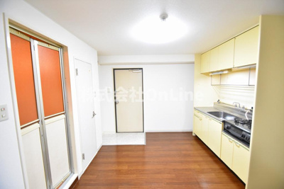 【居間・リビング】 | メゾン大和枚岡