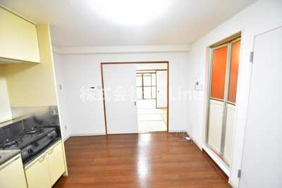 【居間・リビング】 | メゾン大和枚岡