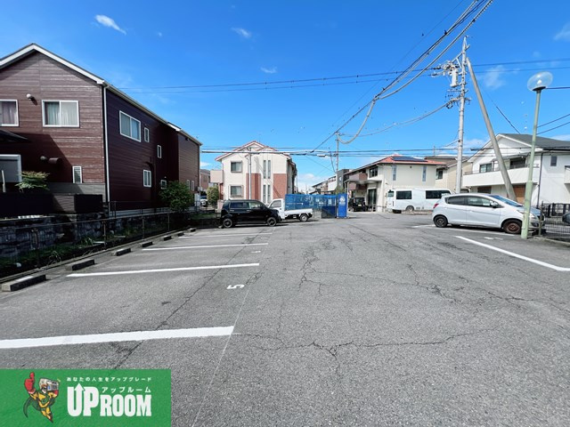 アーバンサイトの駐車場