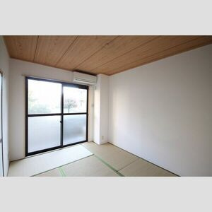 アーバンサイトの内装