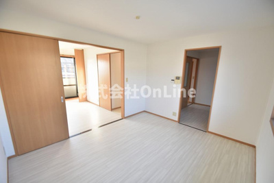 【居間・リビング】 | メゾンニュー池島 B