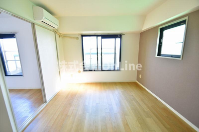 【洋室】 | CORNICHE長瀬