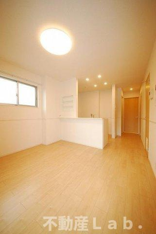 ベラ　ルーチェ　Ａの居間・リビング