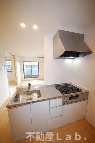 ダダ　フリシュ　Ａのキッチン