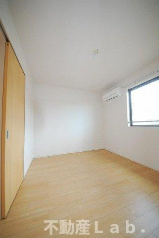 ダダ　フリシュ　Ａの内装