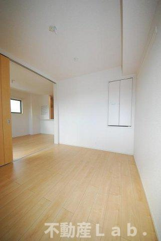 ダダ　フリシュ　Ａのその他