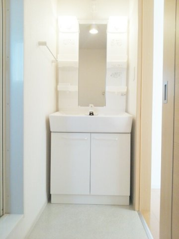 ヴィラ　エクレール　Ｂの洗面所