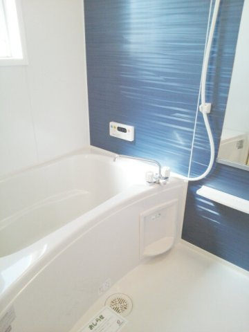 ヴィラ　エクレール　Ｂの浴室