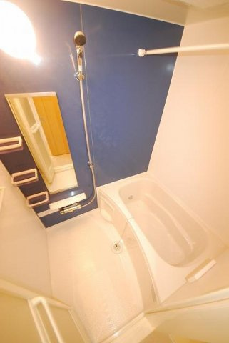 ＲＥＩＷＡ　Ⅱの浴室