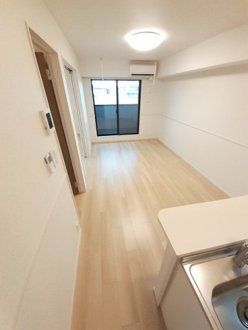 センターロードⅥの居間・リビング