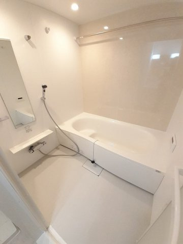 センターロードⅥの浴室