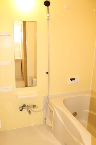 サンライズ桜の浴室