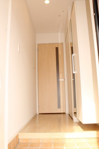 サンライズ桜の玄関