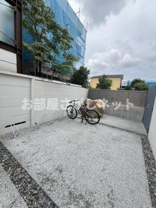 メゾン東陽桜台の駐車場