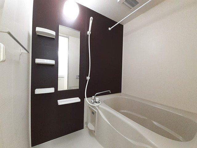 ヴィル・フォーレⅤの浴室