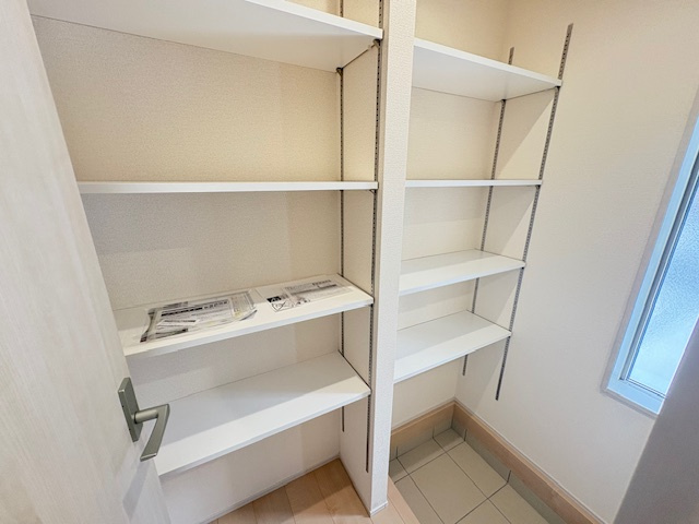 上里町七本木第６（全８棟）１号棟の玄関
